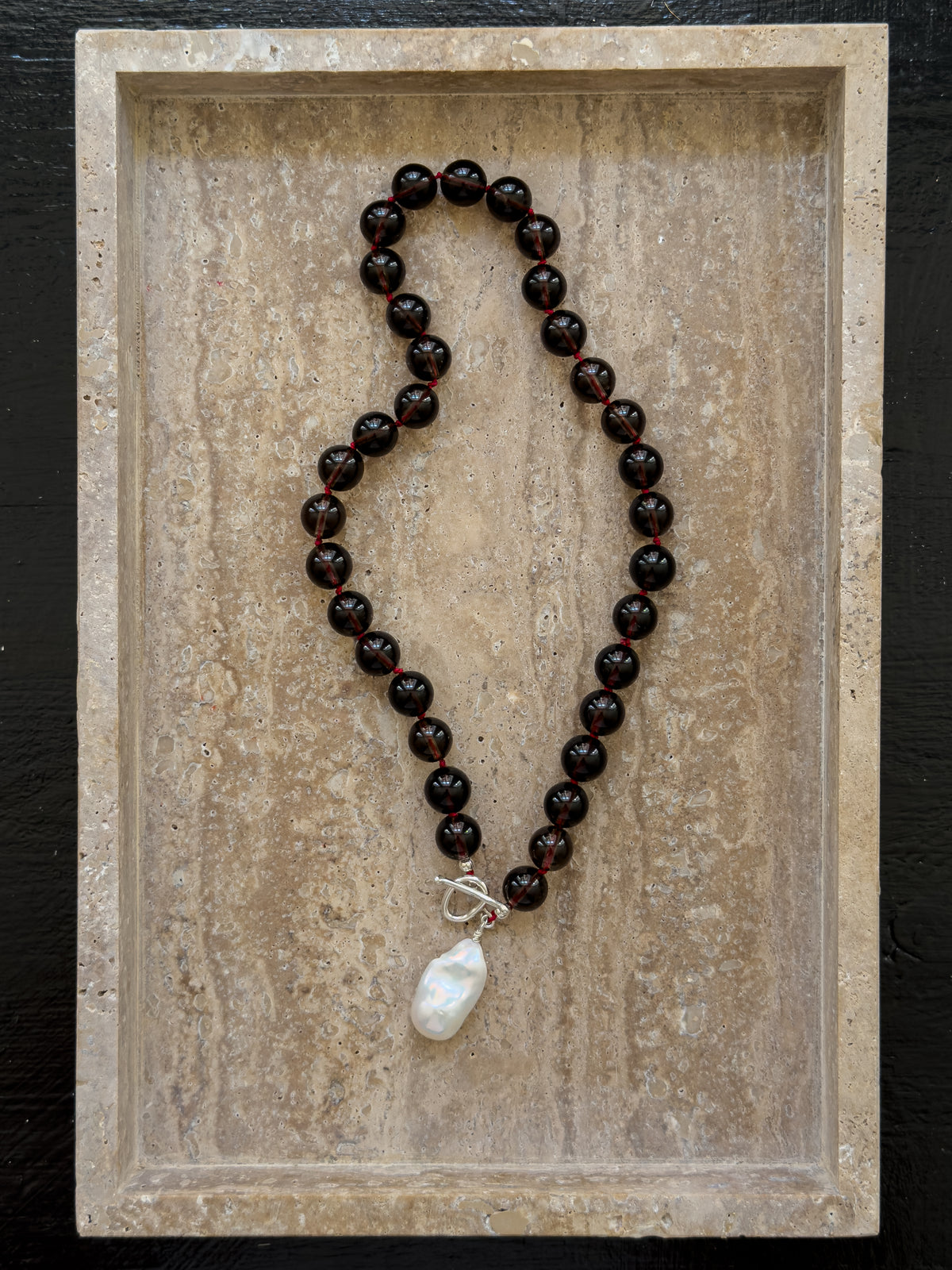 Rocky Necklace – Smoky Quartz & Freshwater Pearl
