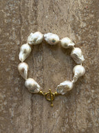 Lucky baroque freshwater pearl sterling silver bracelet – SAKRI