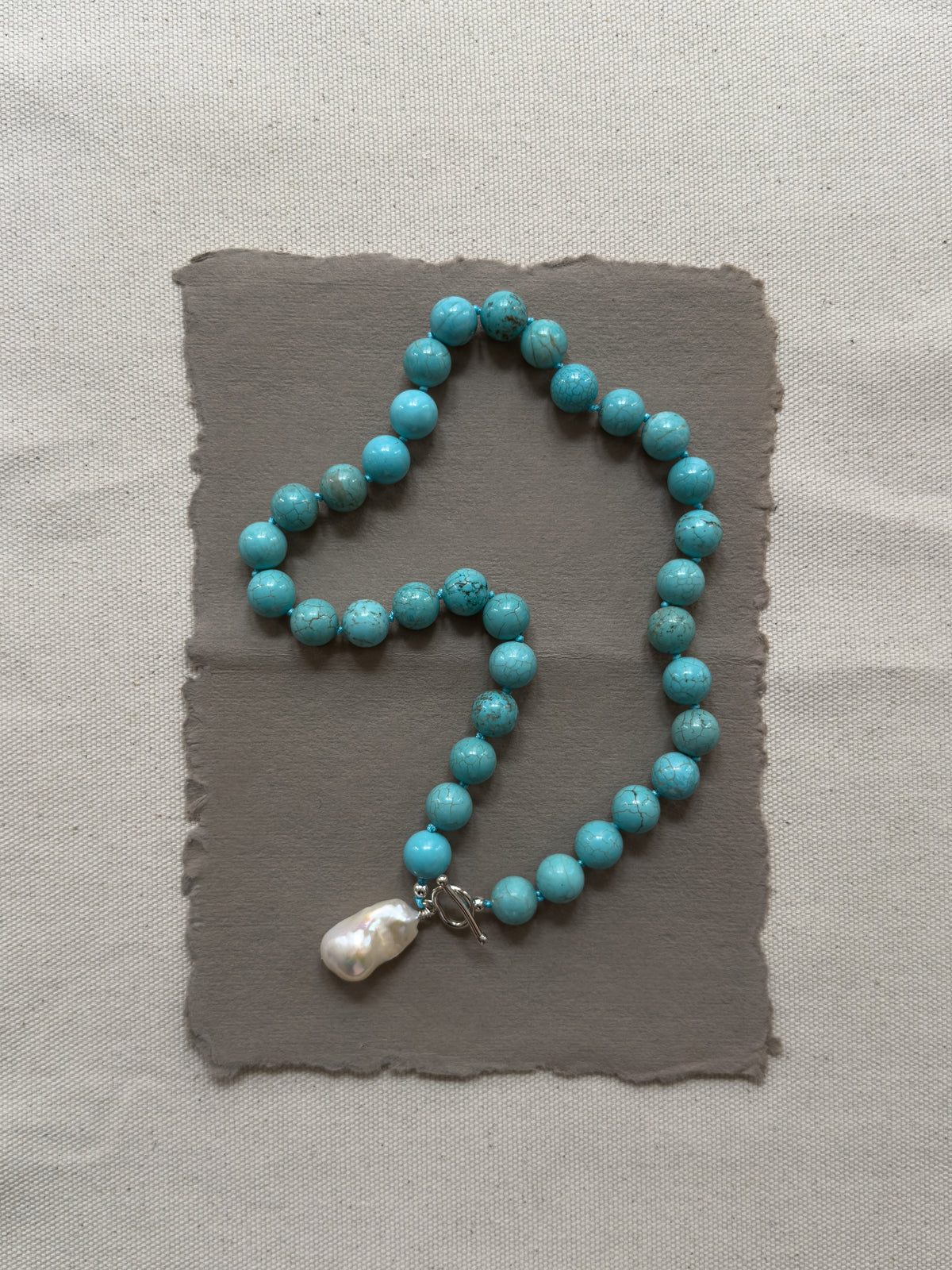 Tammy Necklace – Turquoise Howlite & Freshwater Pearl