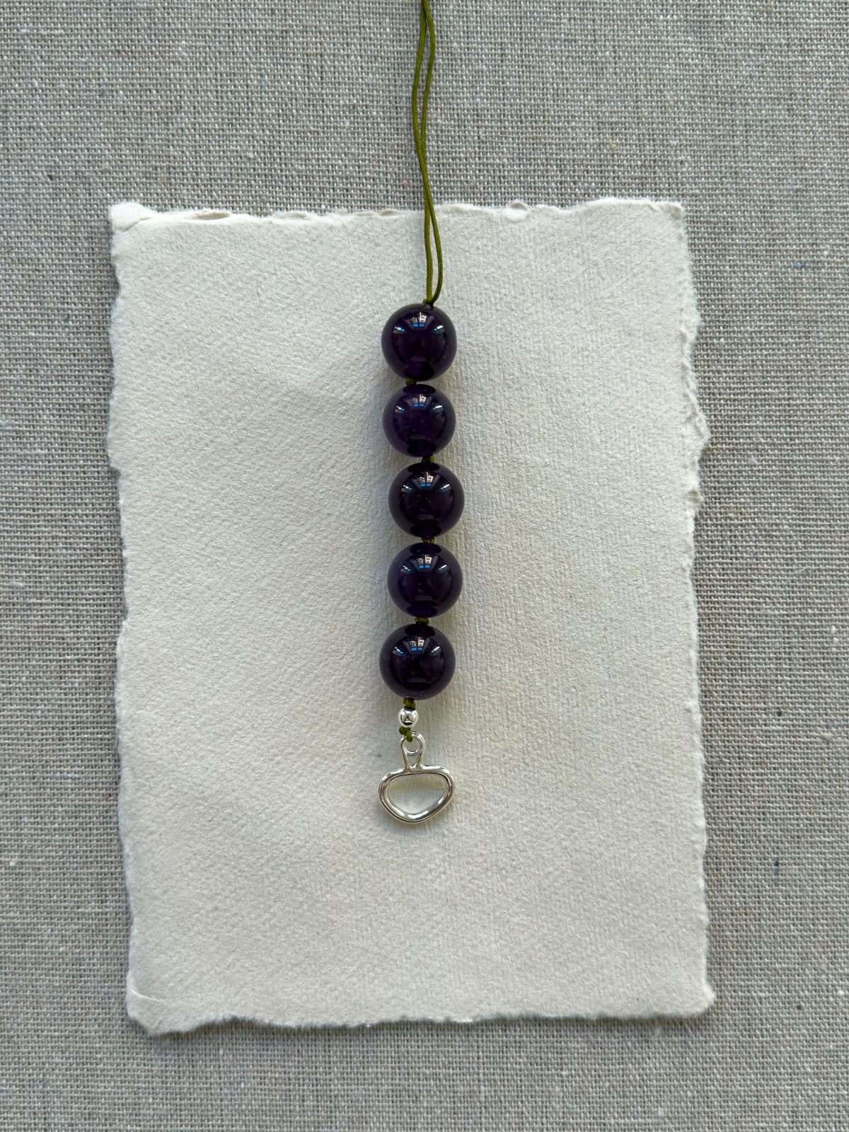 Lily Necklace – Amethyst & Freshwater Pearl