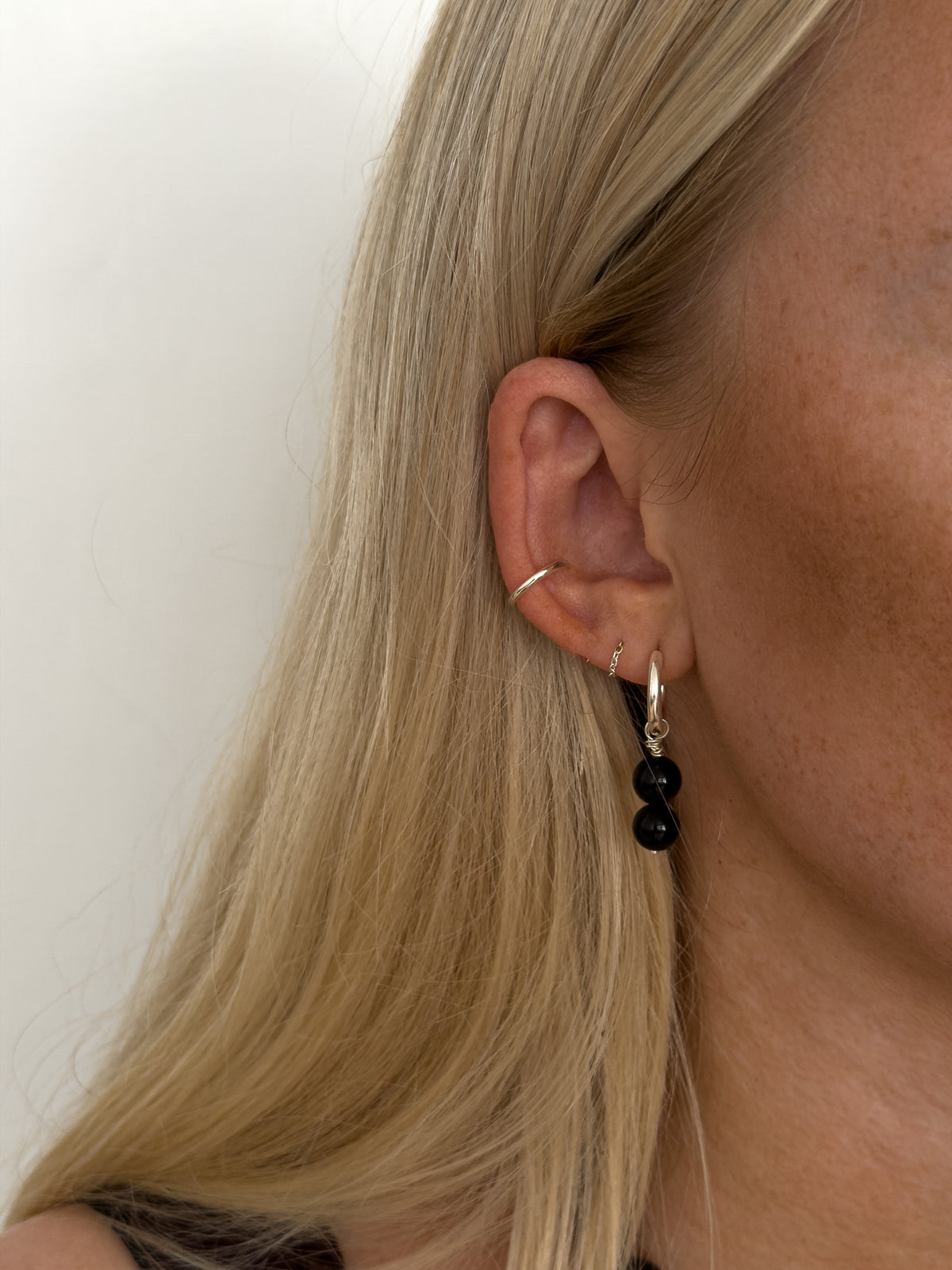 Mini Knots – Black Onyx & Sterling Silver