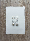 Lucky baroque freshwater pearl hoop earrings – SAKRI
