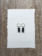Mini black onyx hoop earrings in sterling silver – SAKRI