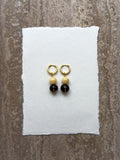 Bee Knots – Black Onyx & Yellow Jade