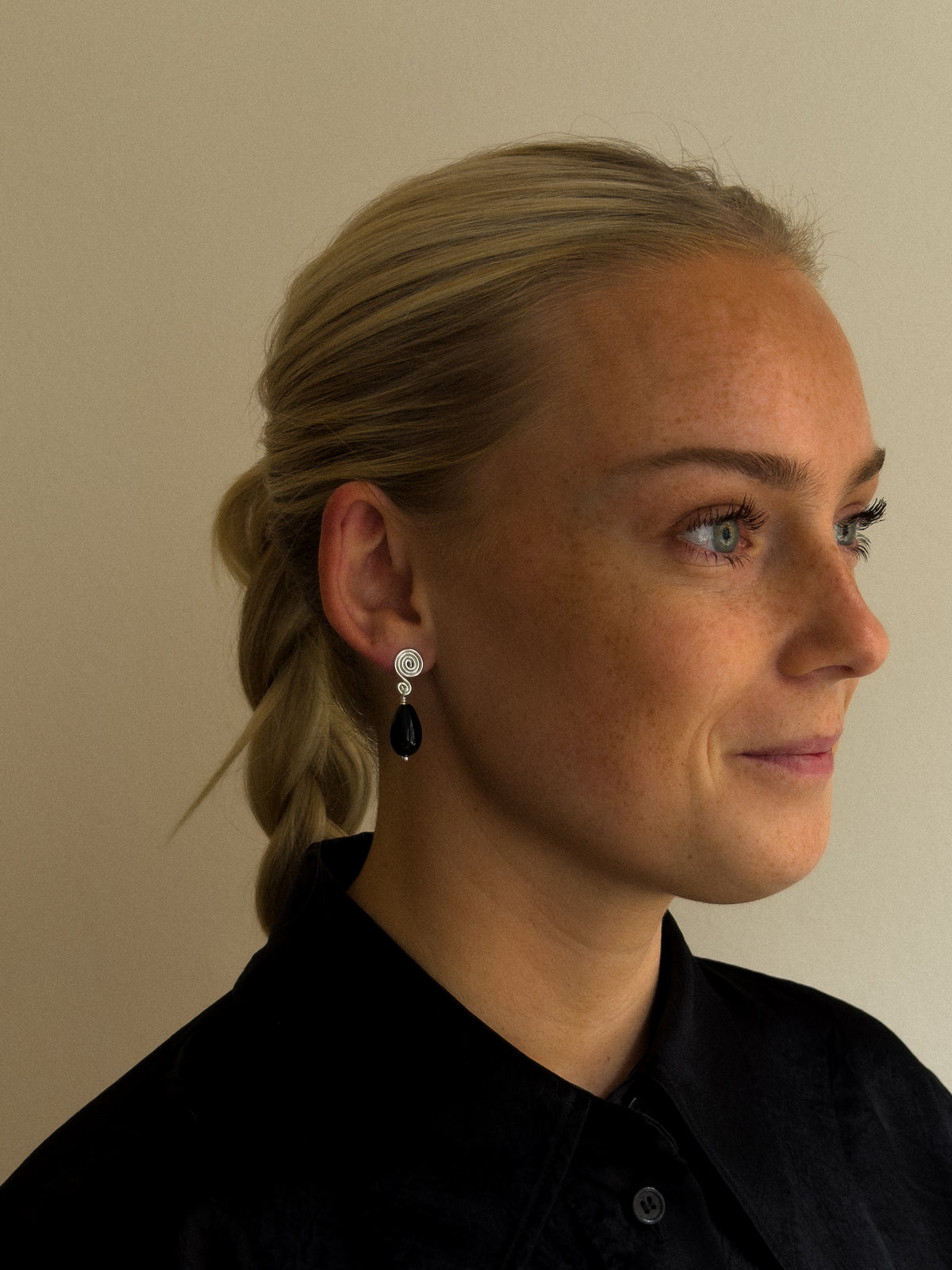 Spell Earrings - Onyx Drop